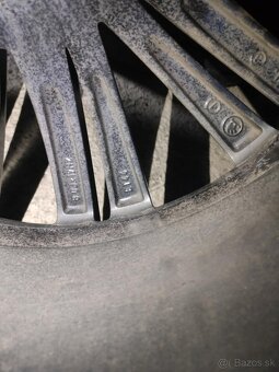 4ks alu disky orig. Škoda 5x112 R19 pneu 235/40 R19 6mm - 6
