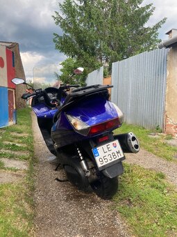 Honda Silver Wing 600 maxi skúter - 6