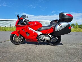 Honda vfr 800i - 6