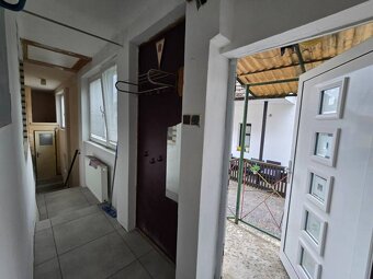 Zateplený rodinný dom + garáž a malá záhradka - 6