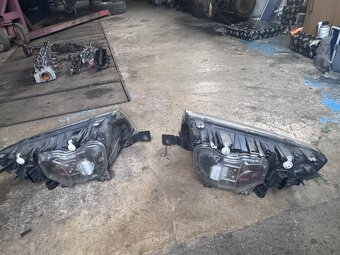 Predné svetla Fábia 1 hella - 6