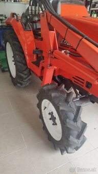 Kubota Saturn X24 - 6