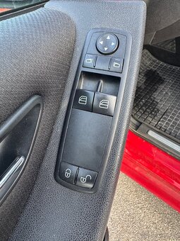Mercedes-Benz B 180 CDI - 6