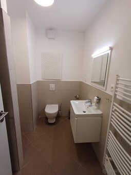 Prenajmem 2-izb. apartmán v novostavbe na ul. Žilinská, BA I - 6