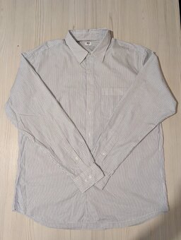Klasická pruhovaná košeľa od UNIQLO - 6