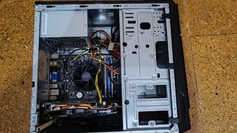 Starší herný počítač - 6
