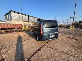 Ford Turneo custom - 6