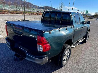 TOYOTA HILUX - PREDAJ AJ NA SPLÁTKY OD 0% AKONTÁCIE - 6