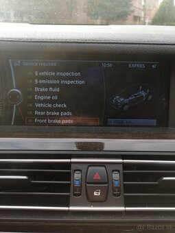 BMW 750i - 6