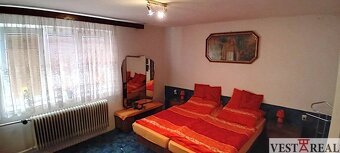 Na predaj tehlový rodinný dom 3+1 s garážou a predzáhradkou - 6