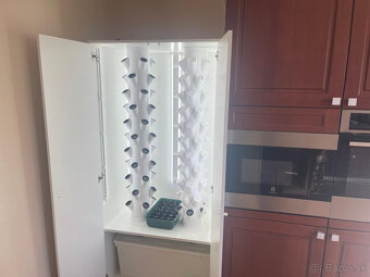 Inteligentná hydroponická skriňa - 6