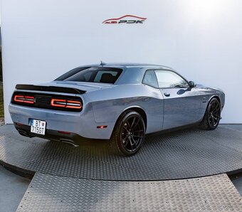 Dodge Challenger R/T, 5,7 HEMI - 6
