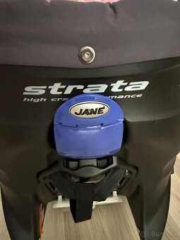 Vajicko Strata Jane - 6