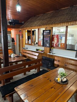 Bistro krčma reštaurácie fast food pizza zmrzlina - 6