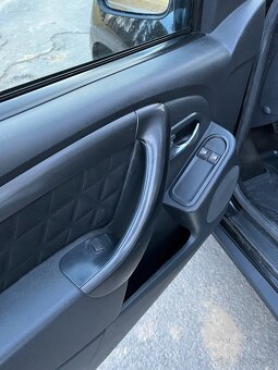 Dacia DUSTER 1,6 77kw 4x4 TOP - 6