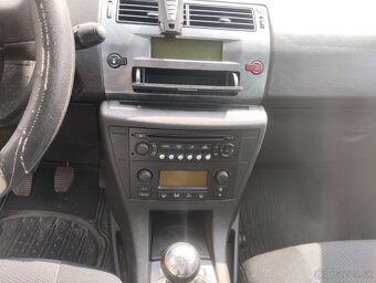 Citroen C4 - 6