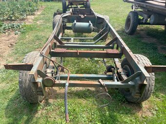 Podvozok, vlecka, - 6