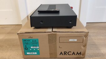 Arcam FMJ A19 - 6