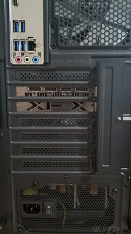 Ryzen 5 3500X, RX 6600, 16GB DDR4, 500GB SSD m.2 - 6