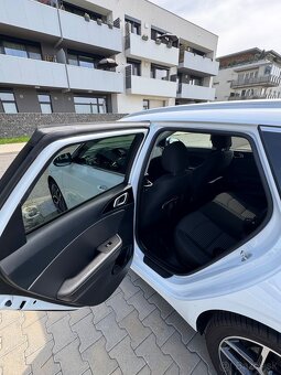KIA Ceed 1.5T-GDi GOLD+ - 6