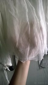 Dámske oblečenie MANGO, UNDER ARMOUR, GUESS, AMISU - 6