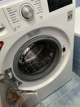 Predám: Slim práčka LG F60J5WN4W (Inverter Motor, 6,5kg) - 6