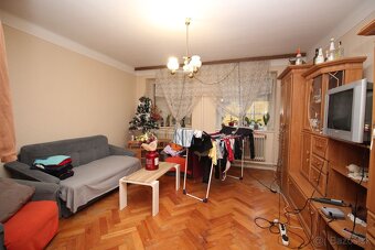 Veľký 4 izbový byt- Garáž- Vlastná záhrada - 6