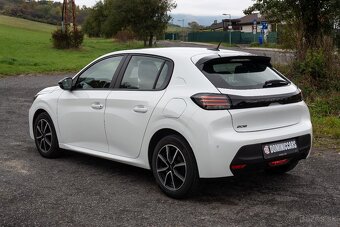 Peugeot 208 1,2 benzín - 6