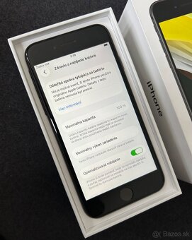 iPhone SE 2020 64GB black - 100% batéria - 6