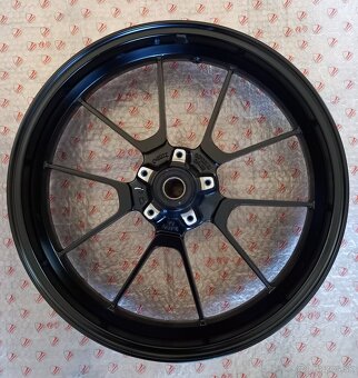 Ráfky na Ducati - 6