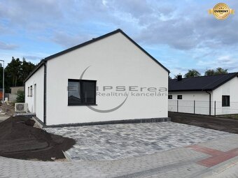 SKOLAUDOVANÉ Štýlový 4i dom – ŠTANDARD v cene - 6