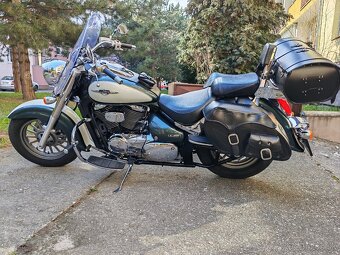 Suzuki Intruder C800 - 6