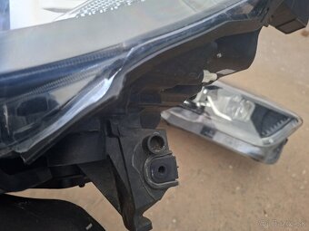 Predné Xenóny Ford Kuga 2020 - 6