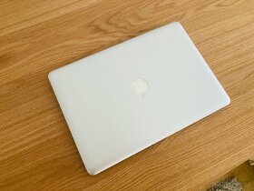 Apple MacBook Pro 13 Mid 2010 - 6