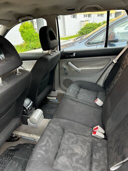 VW Golf IV - 6