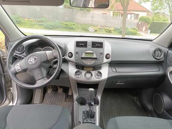 Predám Toyotu RAV 4 - 6
