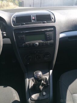Škoda Octavia 2, 1,9tdi, 2008 - 6
