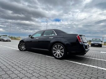 Lancia Thema 3.0, Chrysler 300C,176 kw, Automat - 6