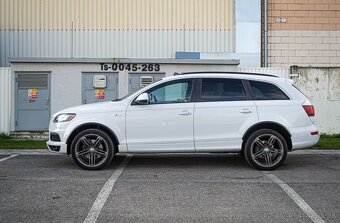 Audi Q7 3.0 Turbo Benzín Quattro 7Miest - 6