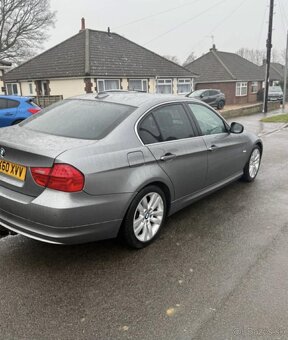Rozpredám E90 320d 330d 325d - 6