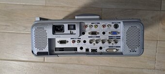 Projektor NEC MT1065 - 6