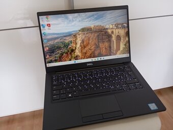 Dell Latitude 7390, Intel core i5 ,16gb ram,dotykový displej - 6