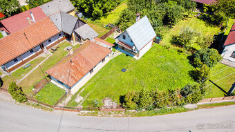 Celor. obyvatelna chata v centre obce MOJTIN - 6