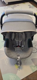 Britax Römer Autosedačka Baby-Safe 3 i-Size so základňou - 6