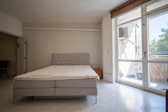 PRENÁJOM 4 izbový byt 120 m2 - Mikulášska, Staré Mesto, BA - 6