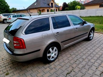 ŠKODA OCTAVIA 2. COMBI 2,0TDI.103KW plna vybava v koži - 6