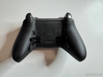 PREDAM/ VYMENIM XBOX SERIES X + 2 OVLADACE + HRY - 6
