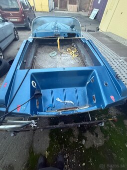 Laminatovy čln Weedo GT - 6