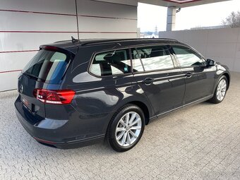 Volkswagen Passat Variant 2.0TDI 110kW DSG - 6