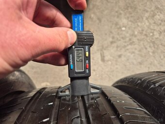 205/45 r17 letné 4 ks CONTINENTAL dezén 6,6 - 6,4 mm DOT2022 - 6
